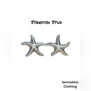 Starfish Stud Earrings (Silver)